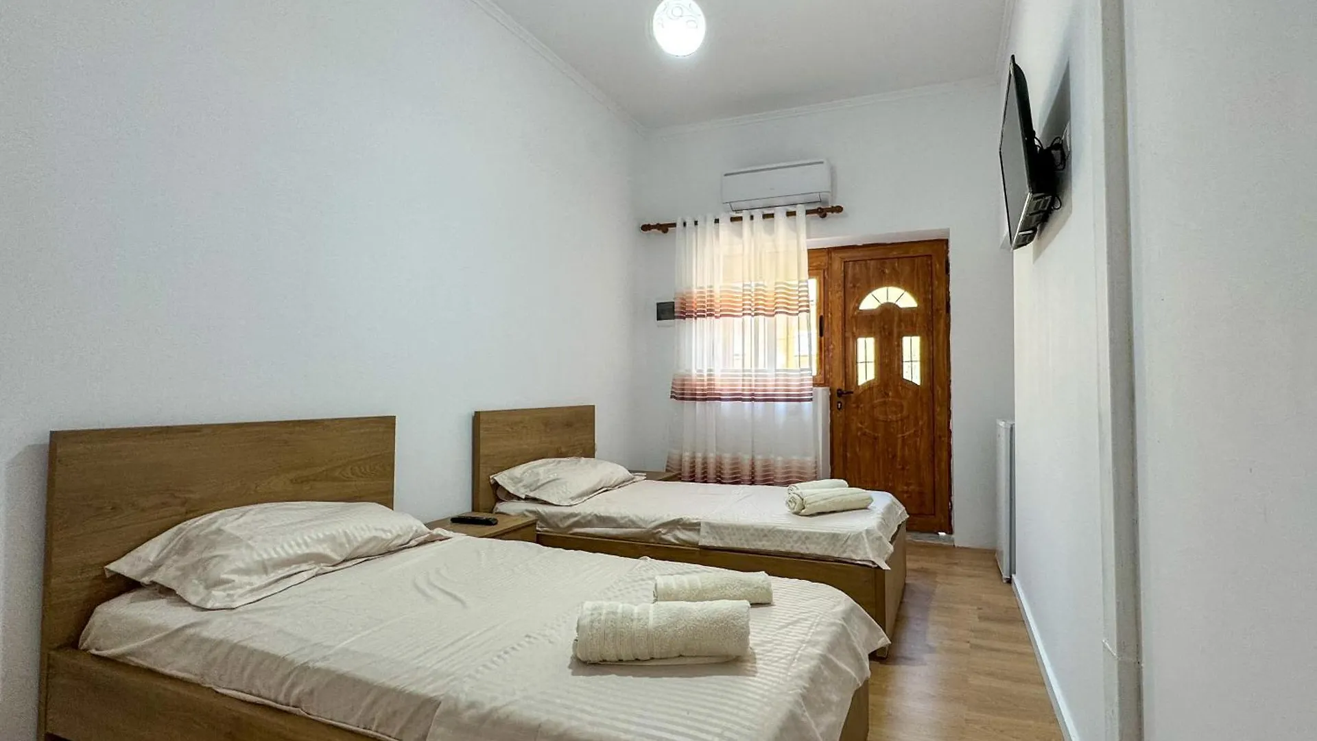 Eleonora Guest House Permet