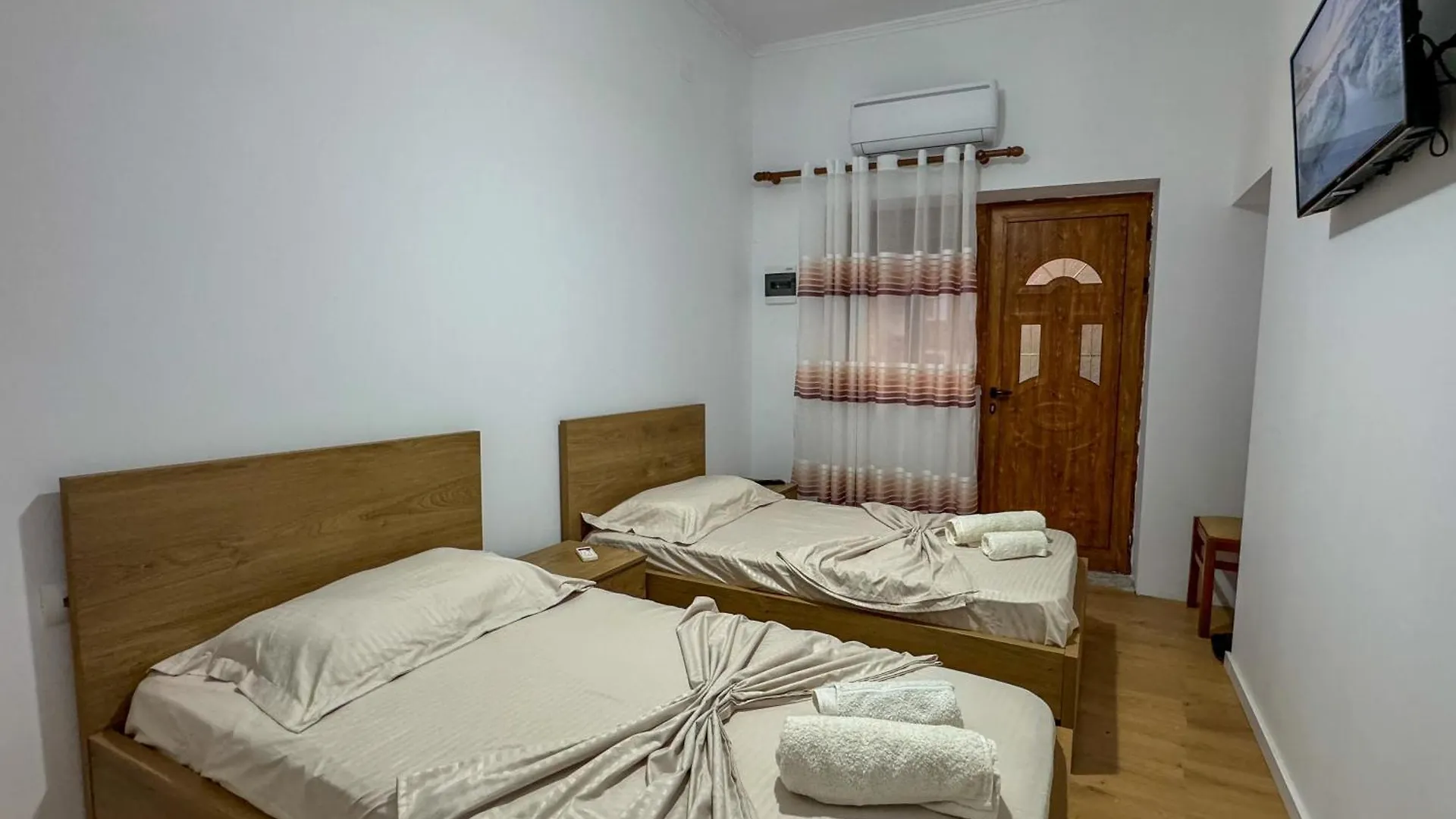 Eleonora Guest House Permet